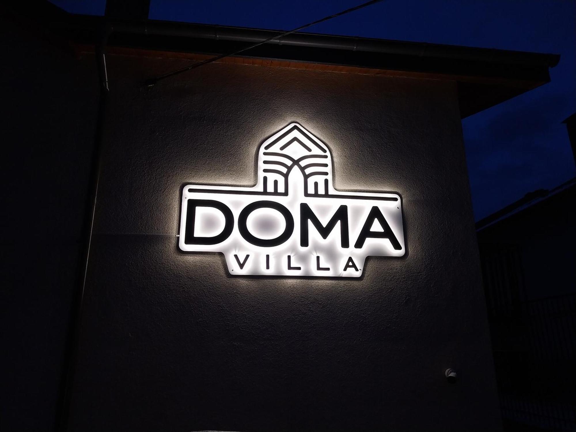 Villa Doma ساباريفا بانيا المظهر الخارجي الصورة